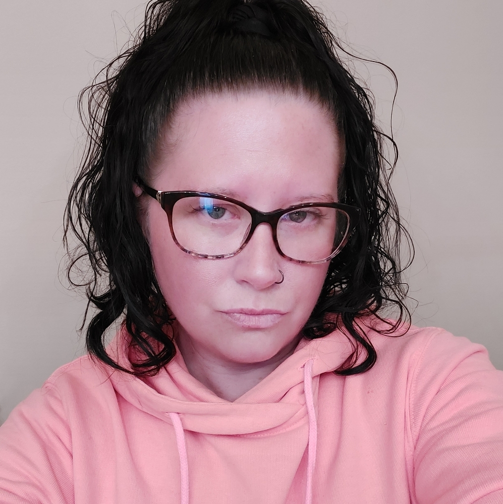 Meet your Posher, Meg.